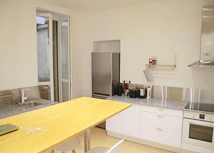 F3 - Standing Centre Calme Et Climatise Apartamento *